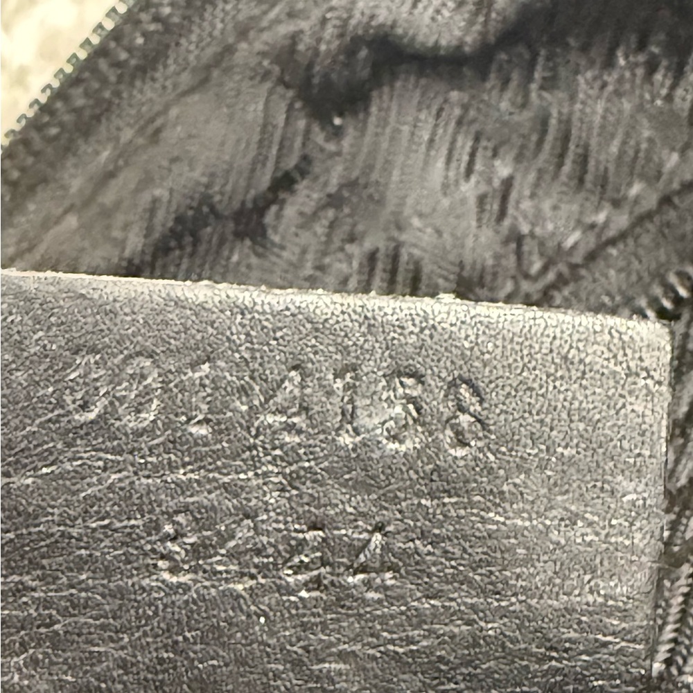 Gucci Black Hobo Bag with Gold Hardware - Picture 16 of 16